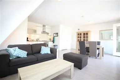 90m2 apartment to rent for 1850€/month in Koolwitjestraat, Aalsmeer