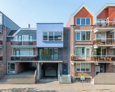 80m2 apartment to rent for 1495€/month in Middellaan, Breda