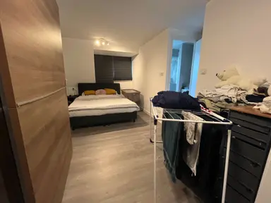 81m2 Chambre à louer pour 900€/mois à Heemskerkstraat, Rotterdam