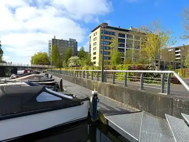 91m2 Appartement à louer pour 1350€/mois à Lasserstraat 24, Leiden