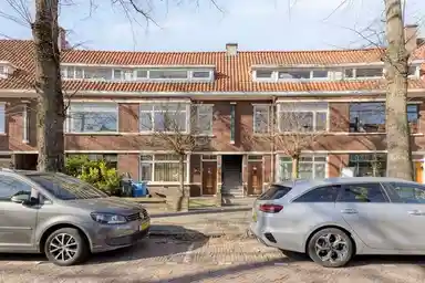 96m2 apartment to rent for 2150€/month in Paulus Potterlaan 15, Rijswijk