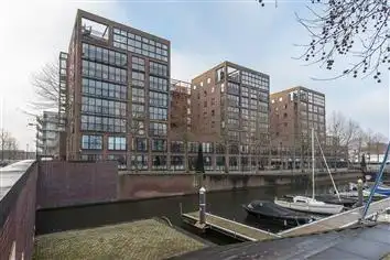 108m2 apartment to rent for 1840€/month in Krijn Taconiskade 196, Amsterdam