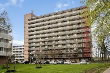 96m2 apartment to rent for 845€/month in Geessinkweg 59, Enschede