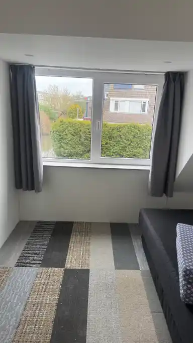 12m2 Kamer te huur voor 600€/maand in Kelloggplaats, Rotterdam