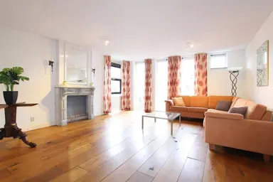 140μ² μονοκατοικία προς ενοικίαση για 2200€/μήνα σε Dorpsstraat, Amstelveen