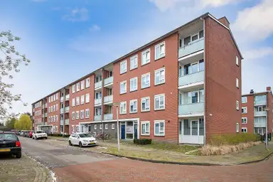 72μ² Διαμέρισμα προς ενοικίαση για 950€/μήνα σε Rembrandtlaan, Enschede