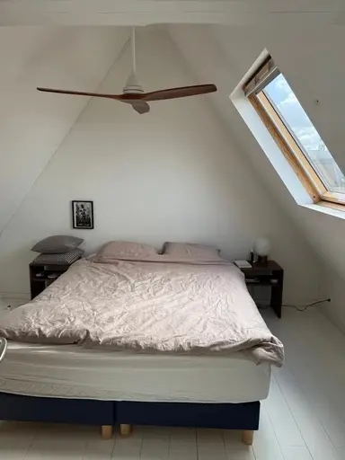 95m2 room to rent for 1750€/month in Spuistraat, Amsterdam
