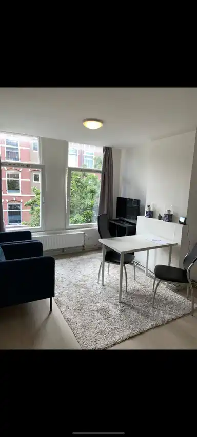 45m2 Kamer te huur voor 850€/maand in Fannius Scholtenstraat, Amsterdam