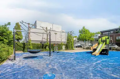 114m2 huis te huur voor 2500€/maand in Dwergvinvisstraat, Amsterdam