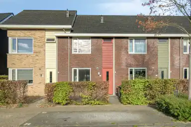 126m2 house to rent for 1955€/month in Bresselaan 18, Barneveld