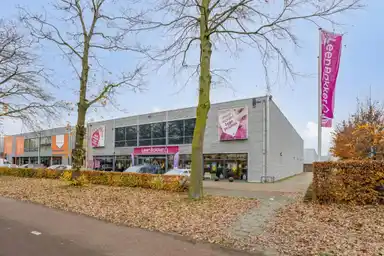 2574m2 Appartement te huur voor 12916.67€/maand in Nijverheidsweg 14, Helmond