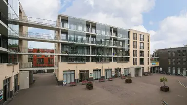 74m2 Appartement te huur voor 996.77€/maand in Bijdorplaan 429, Zoetermeer