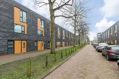 102m2 huis te huur voor 2426€/maand in Windesheimstraat 24, The Hague