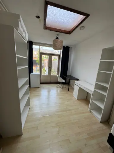 18m2 Zimmer zur Miete für 690€/Monat in Willem Barentzstraat, Eindhoven
