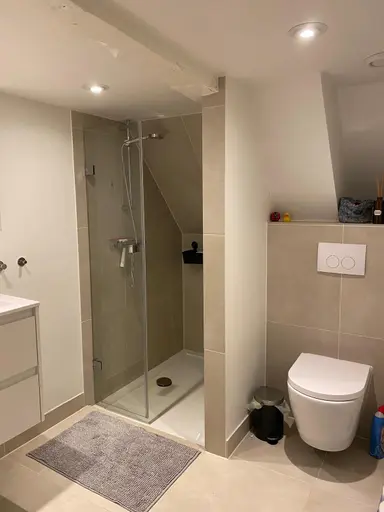 50m2 Kamer te huur voor 1336€/maand in Nieuwezijds Voorburgwal, Amsterdam