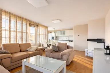 95m2 apartment to rent for 2300€/month in Jan van Duivenvoordestraat 143, Amsterdam