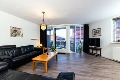 97m2 Appartement te huur voor 1875€/maand in Agorabaan 41, Lelystad