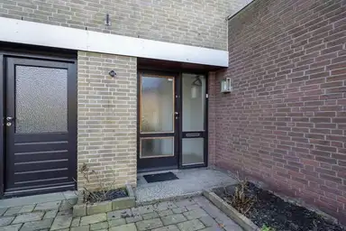 170μ² μονοκατοικία προς ενοικίαση για 2850€/μήνα σε Beethovensingel, Alkmaar