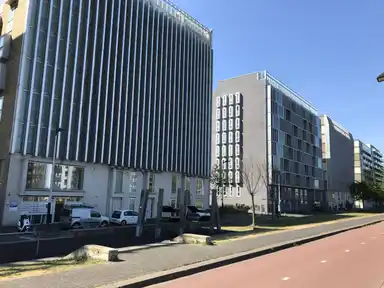 92m2 flat to rent for 1735€/month in Willem Augustinstraat 121, Amsterdam