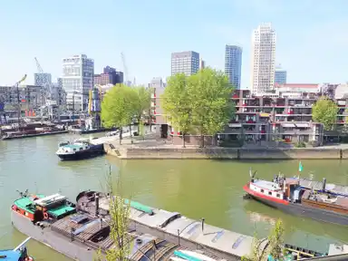 80μ² Διαμέρισμα προς ενοικίαση για 1900€/μήνα σε Scheepmakerskade 99, Rotterdam