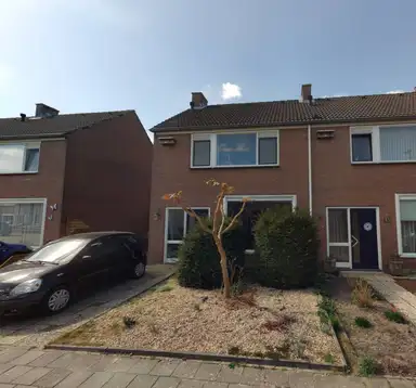 58μ² μονοκατοικία προς ενοικίαση για 764.14€/μήνα σε Willem de Goedestraat 11, 's-Gravenpolder