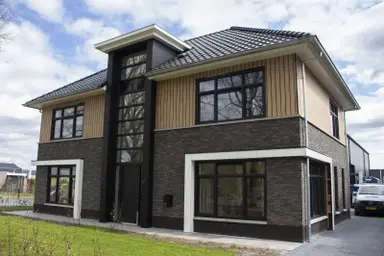 287m2 house to rent for 2450€/month in Hoogeveenseweg 35, Balkbrug