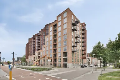 93m2 apartment to rent for 1465€/month in Hulsmaatstraat 29-908, Enschede