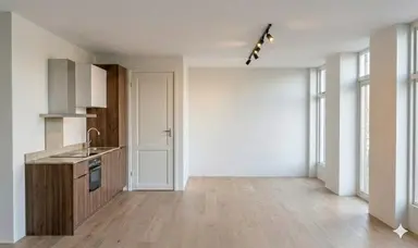 69m2 flat to rent for 2425€/month in Zoutmanstraat 44, The Hague