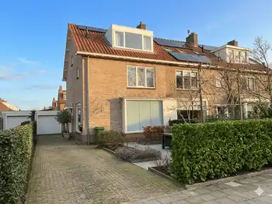 160m2 Casa in affitto per 4950€/mese a Tulpenburg 11, Amstelveen