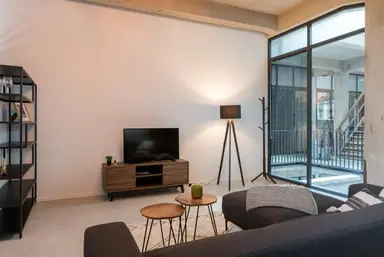 47m2 Appartement à louer pour 1075€/mois à Broekhovenseweg, Tilburg