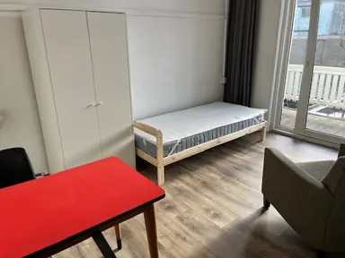 13.1m2 room to rent for 777€/month in van Welderenstraat, Nijmegen
