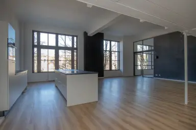 206m2 Appartamento in affitto per 2693€/mese a Heiman Dullaertplein 154, Rotterdam