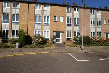 70m2 apartment to rent for 1075€/month in Gebroeders Hennenstraat, Heerlen