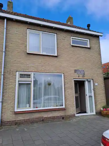 100.72m2 house to rent for 751.6€/month in Broekgouwstraat 12, Edam