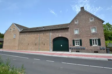 150m2 maison à louer pour 1400€/mois à Torenstraat, Eygelshoven
