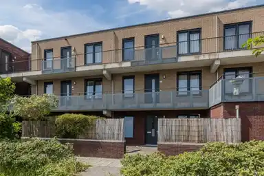 81m2 flat te huur voor 1242€/maand in Dorpsplein, Soest