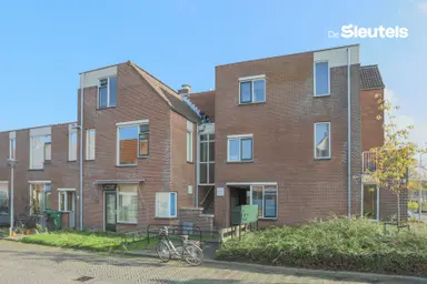 31m2 apartment to rent for 917.34€/month in Kramsvogelerf 2, Voorschoten