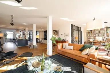 181m2 Appartamento in affitto per 2750€/mese a Claes de Vrieselaan 160C, Rotterdam