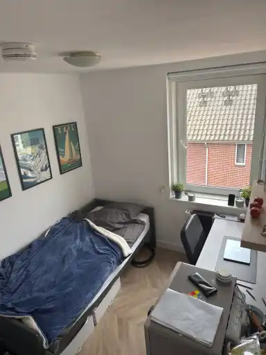 15m2 room to rent for 300€/month in Nicolaas Beetsstraat, Enschede