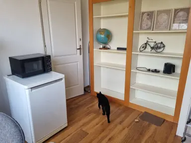 15m2 Chambre à louer pour 550€/mois à Vondelweg, Haarlem