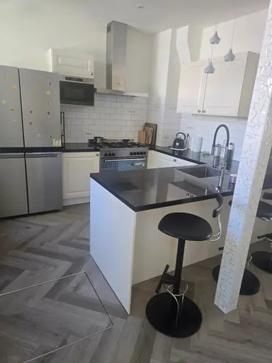 20m2 Kamer te huur voor 800€/maand in Koningin Wilhelminalaan, Voorburg