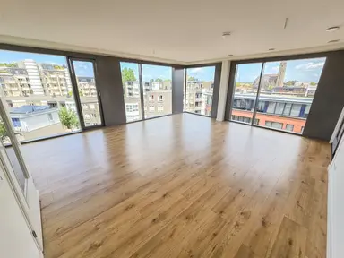 96μ² Διαμέρισμα προς ενοικίαση για 2295€/μήνα σε Simon van Slingerlandtstraat, Naaldwijk