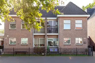 187m2 house to rent for 2695€/month in Rademakerstraat, Soest