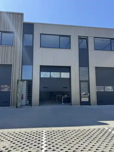 84m2 house to rent for 1100€/month in Aphroditestraat 1-32, Tilburg