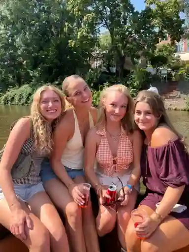 12m2 room to rent for 470€/month in Meeuwenlaan 126B, Amsterdam