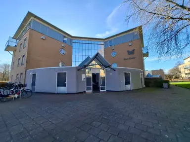 63m2 Appartement te huur voor 964.2€/maand in Ruiterstraat 33, Nieuw-Vennep