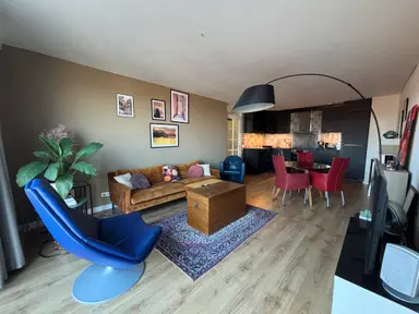 14m2 Kamer te huur voor 1200€/maand in Rijswijkse Landingslaan, The Hague