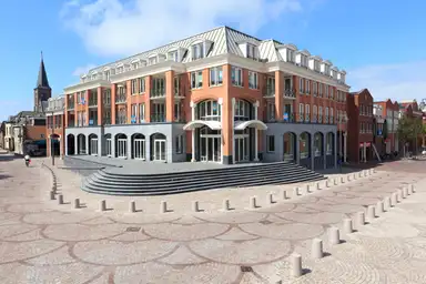 97m2 apartment to rent for 2135€/month in Raadhuisstraat 39, Noordwijk