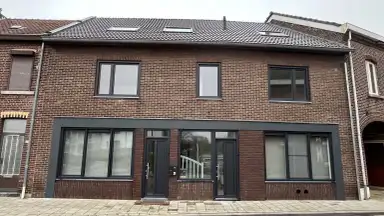 145m2 Appartamento in affitto per 1550€/mese a Vliegenstraat 21a, Bunde