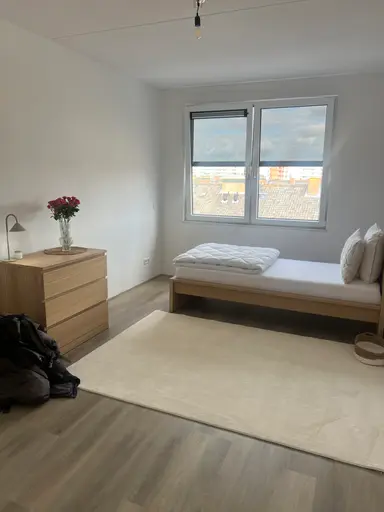 18m2 room to rent for 900€/month in Hoekenes, Amsterdam